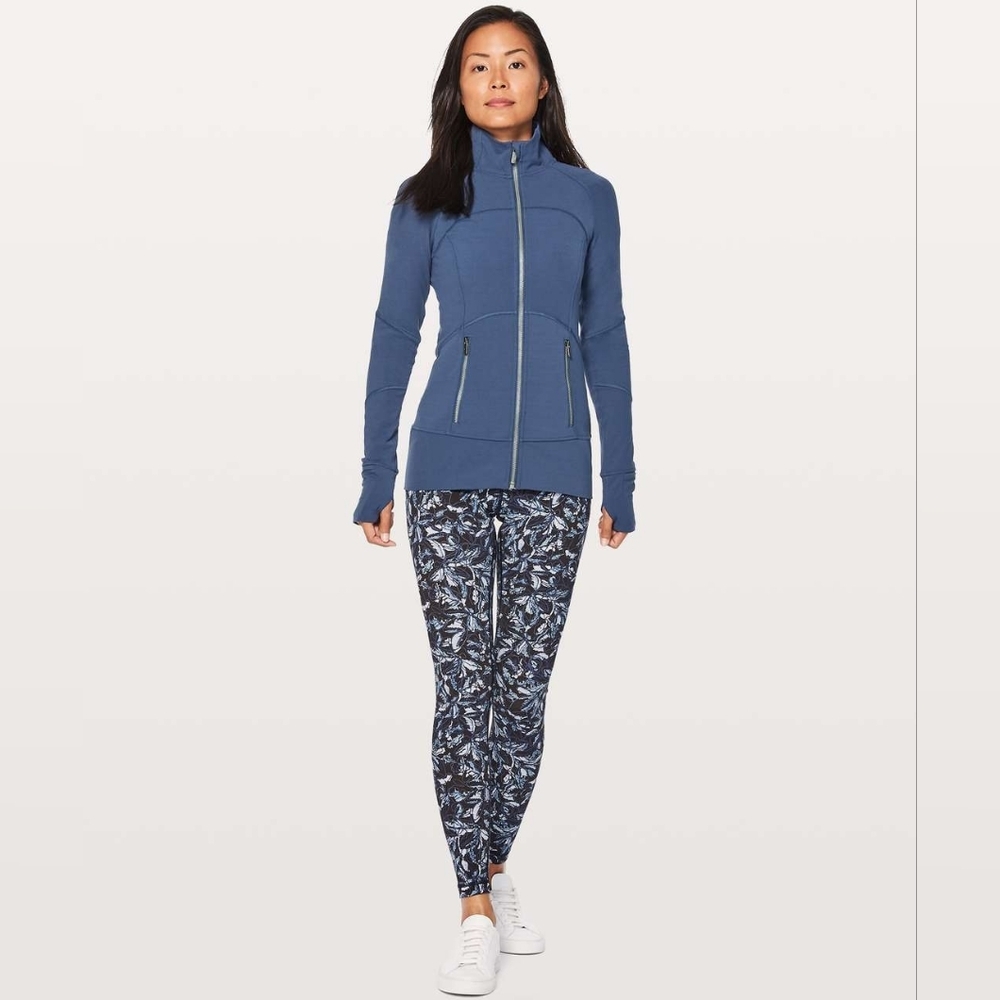 Lululemon Contour Blue Zip-Up Jacket Mineral Blue Size 8 - Picture 3 of 11